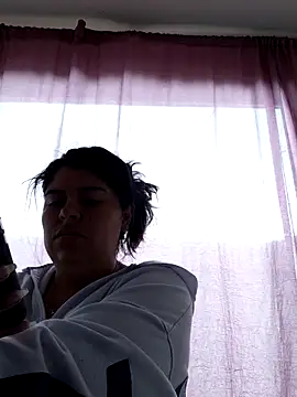 tania 22xx online show from April 2026 08:21:01 PM