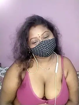 Snapshot of Tamil-Dhara chatting on April 2026 05:48:01 PM Tamil-Dhara online show from April 2026 05:48:01 PM