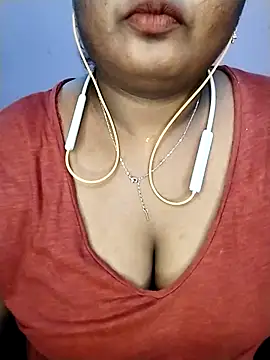 Snapshot of Tamil-Dhara chatting on May 2026 04:54:01 PM Tamil-Dhara online show from May 2026 04:54:01 PM