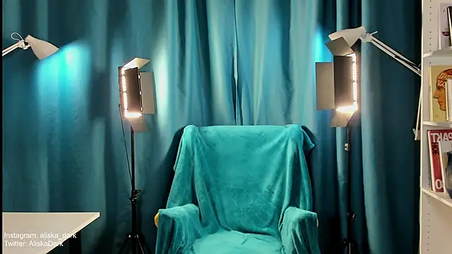 Snapshot of aaliska_dark chatting on March 2026 06:04:02 AM aaliska dark online show from March 2026 06:04:02 AM