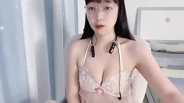 Snapshot of Anya-2026 chatting on June 2026 01:45:01 PM Anya-2026 online show from June 2026 01:45:01 PM
