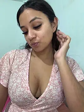 Colochitapupy online show from April 2026 03:57:02 AM
