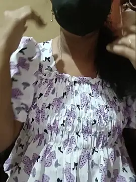 Latha lovely online show from May 2026 03:41:02 PM