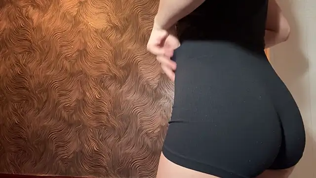 Snapshot of NariaJess chatting on April 2026 05:16:01 PM NariaJess online show from April 2026 05:16:01 PM