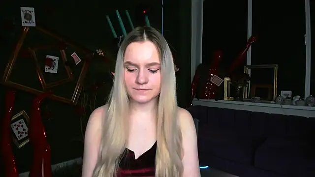 SherriButlers online show from April 2026 05:14:02 AM