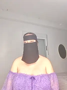 Big as-big online show from April 2026 06:44:02 PM