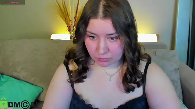 Maya Raay online show from April 2026 01:12:02 AM