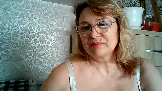 Snapshot of Alina-malina66 chatting on June 2026 09:16:01 PM Alina-malina66 online show from June 2026 09:16:01 PM