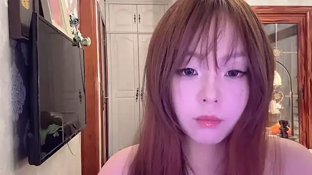 thelittlexx online show from May 2026 07:48:02 AM