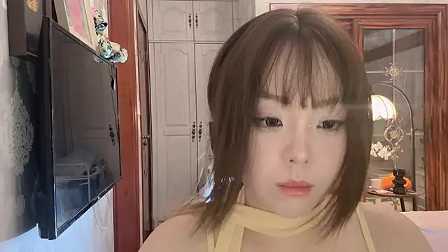 thelittlexx online show from May 2026 07:50:02 AM