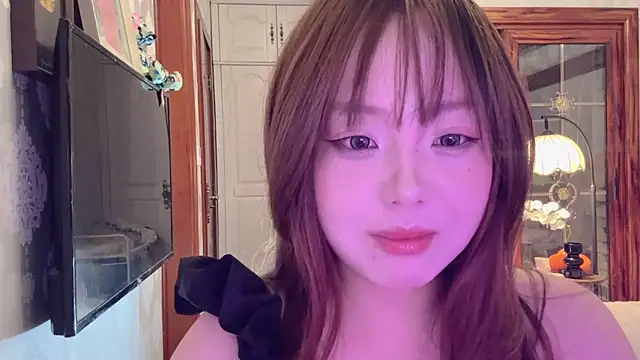 thelittlexx online show from May 2026 07:49:02 AM