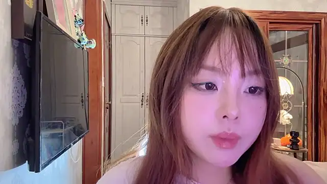 thelittlexx online show from May 2026 07:35:02 AM