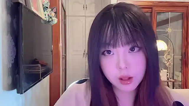 thelittlexx online show from April 2026 07:54:01 AM