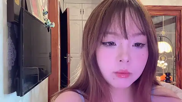 thelittlexx online show from May 2026 12:11:01 PM