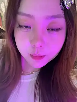 thelittlexx online show from April 2026 10:33:01 AM