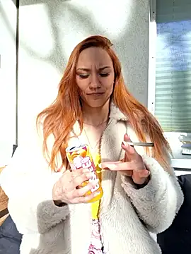 SlimBellaOfficial online show from April 2026 03:07:01 PM