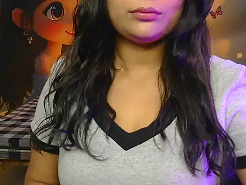 Snapshot of fit-girl chatting on April 2026 05:33:02 AM fit-girl online show from April 2026 05:33:02 AM