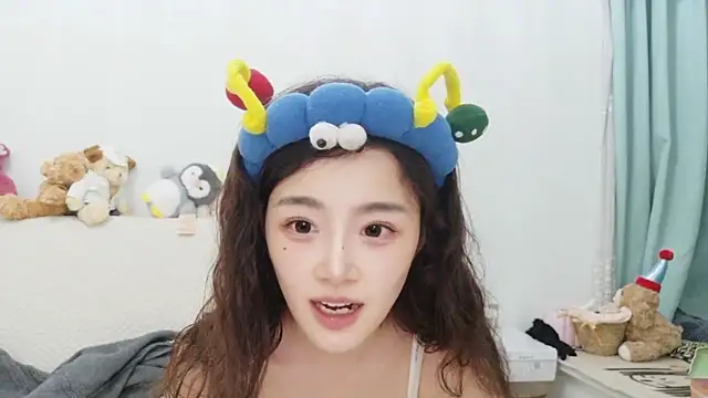 cc-8 online show from April 2026 02:19:01 PM