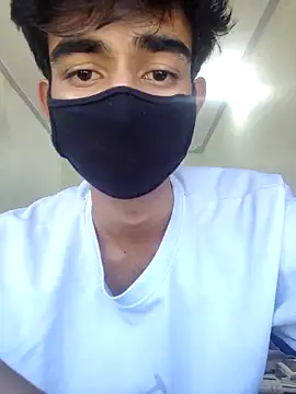 its coco72 online show from April 2026 06:36:01 AM