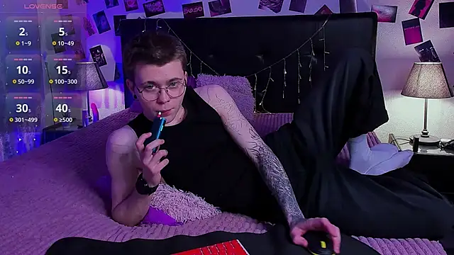 Thomas Norton online show from May 2026 08:41:06 PM