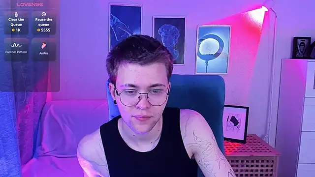Thomas Norton online show from May 2026 09:00:01 PM