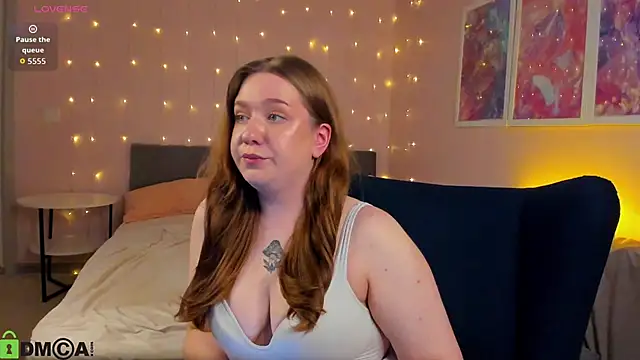 Snapshot of Lilit_Sinful chatting on April 2026 11:28:02 AM Lilit Sinful online show from April 2026 11:28:02 AM