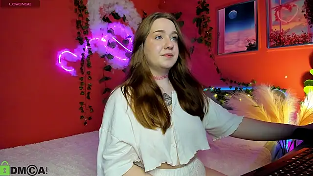 Snapshot of Lilit_Sinful chatting on April 2026 11:28:02 AM Lilit Sinful online show from April 2026 11:28:02 AM