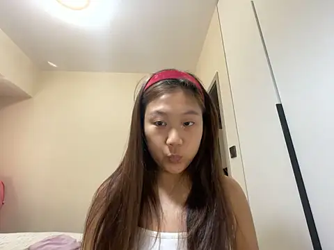 Snapshot of tutu512 chatting on March 2026 06:22:01 AM tutu512 online show from March 2026 06:22:01 AM