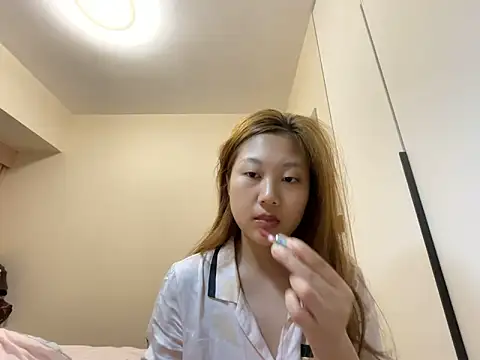 tutu512 online show from May 2026 03:06:02 PM