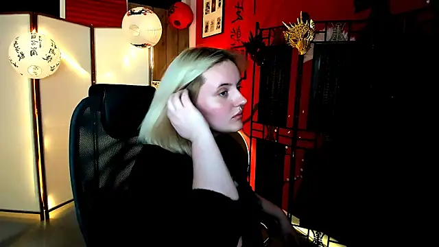 KathyBriggs online show from May 2026 05:07:01 AM