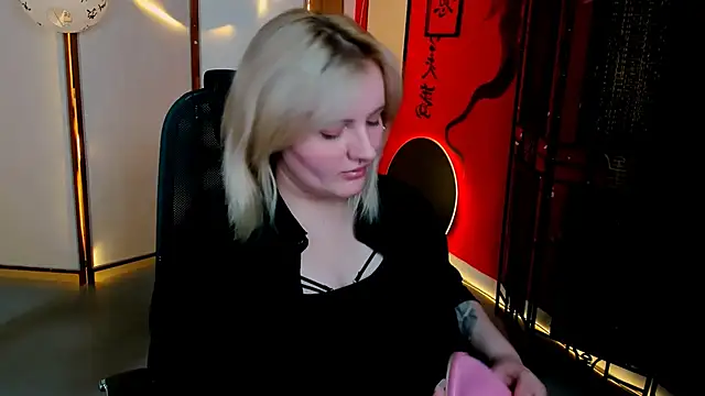KathyBriggs online show from April 2026 05:23:01 AM