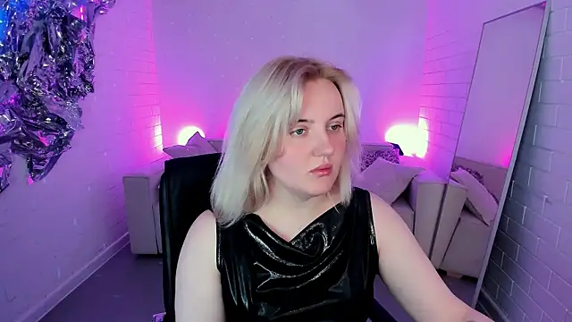 KathyBriggs online show from May 2026 05:03:01 AM