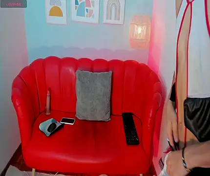 Snapshot of Jostyn_rous chatting on April 2026 12:42:02 PM Jostyn rous online show from April 2026 12:42:02 PM