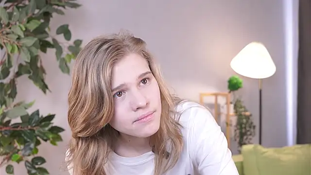 JosefaDonelan online show from March 2026 07:10:01 AM