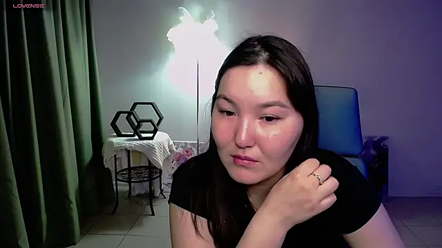CamilaMartiez online show from June 2026 12:11:01 PM