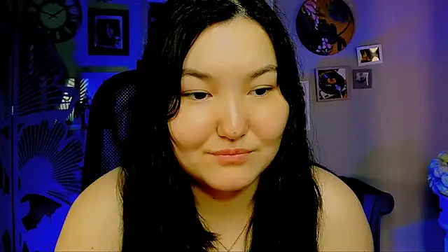 CamilaMartiez online show from April 2026 09:23:01 AM