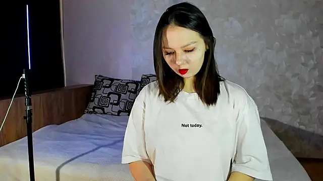 miss teasee online show from May 2026 11:05:02 AM