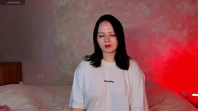 miss teasee online show from April 2026 10:16:01 AM