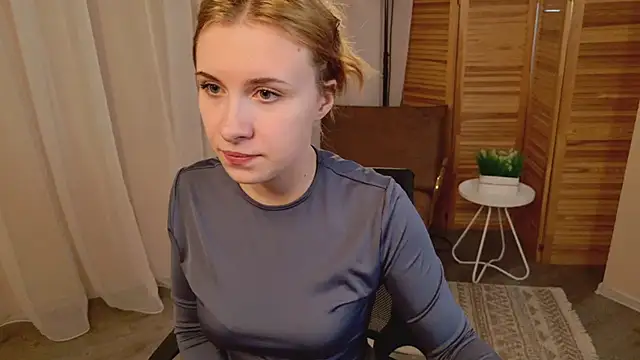 miraiakik online show from April 2026 01:18:02 PM