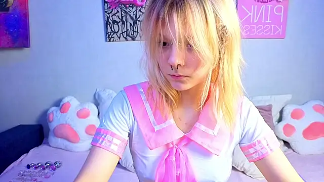 PerryKitty online show from June 2026 03:20:02 PM