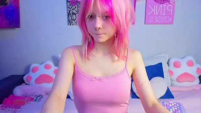 PerryKitty online show from July 2026 02:36:02 PM