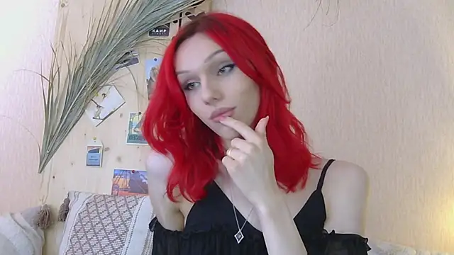 Kirana Hayes online show from April 2026 02:11:01 PM