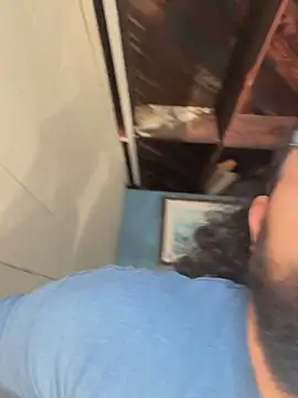 dpenguino online show from May 2026 03:42:01 PM