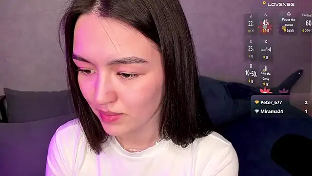 Snapshot of lilysolar chatting on April 2026 06:10:01 PM lilysolar online show from April 2026 06:10:01 PM