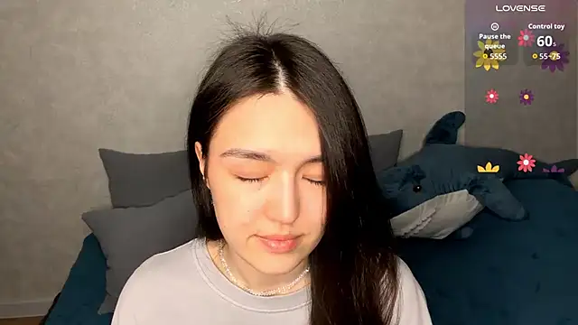 lilysolar online show from April 2026 03:40:02 PM