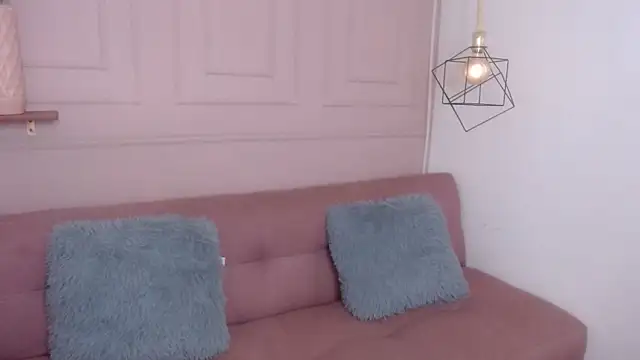 Violet 2003 online show from March 2026 02:08:01 PM