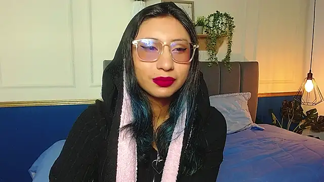 Violet 2003 online show from June 2026 02:07:02 PM