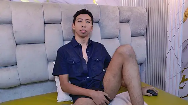 Snapshot of MOgekobig19 chatting on March 2026 12:07:02 PM MOgekobig19 online show from March 2026 12:07:02 PM