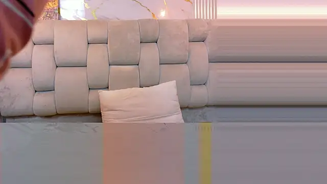 Snapshot of MOgekobig19 chatting on March 2026 01:01:01 PM MOgekobig19 online show from March 2026 01:01:01 PM