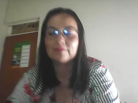 roxanne xxx online show from April 2026 02:21:02 PM